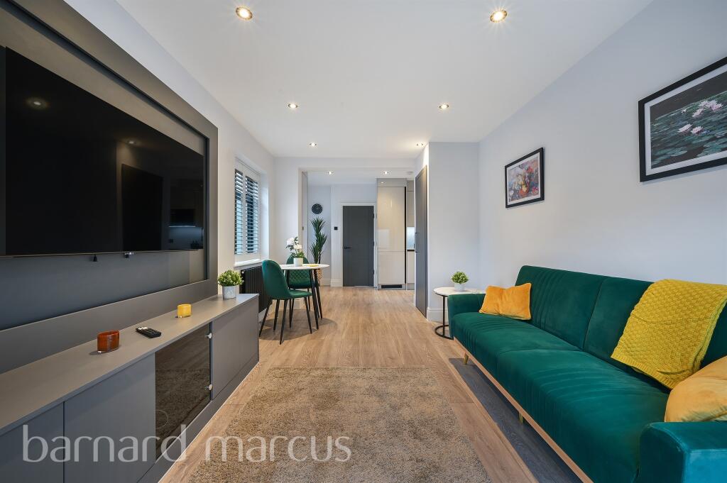 Additional image 8 of Elmhurst Avenue, Mitcham