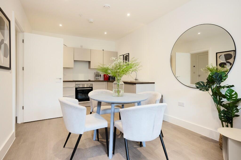 Additional image 6 of Streatham Road, Mitcham, Surrey, CR4