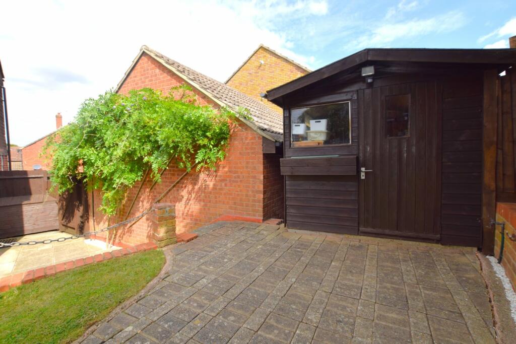 Additional image 21 of Dorset Way, Billericay, CM12