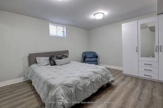 Additional image 25 of 14 Huttonville Dr