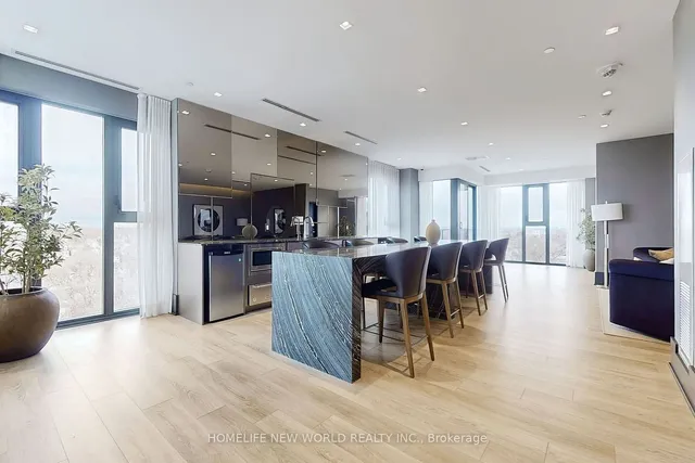 Additional image 22 of 250 Lawrence Ave Unit 518