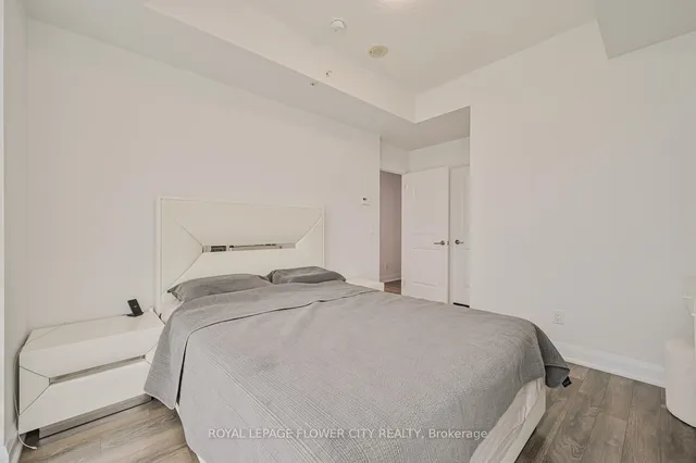 Additional image 12 of 55 yorkland Blvd Unit 803