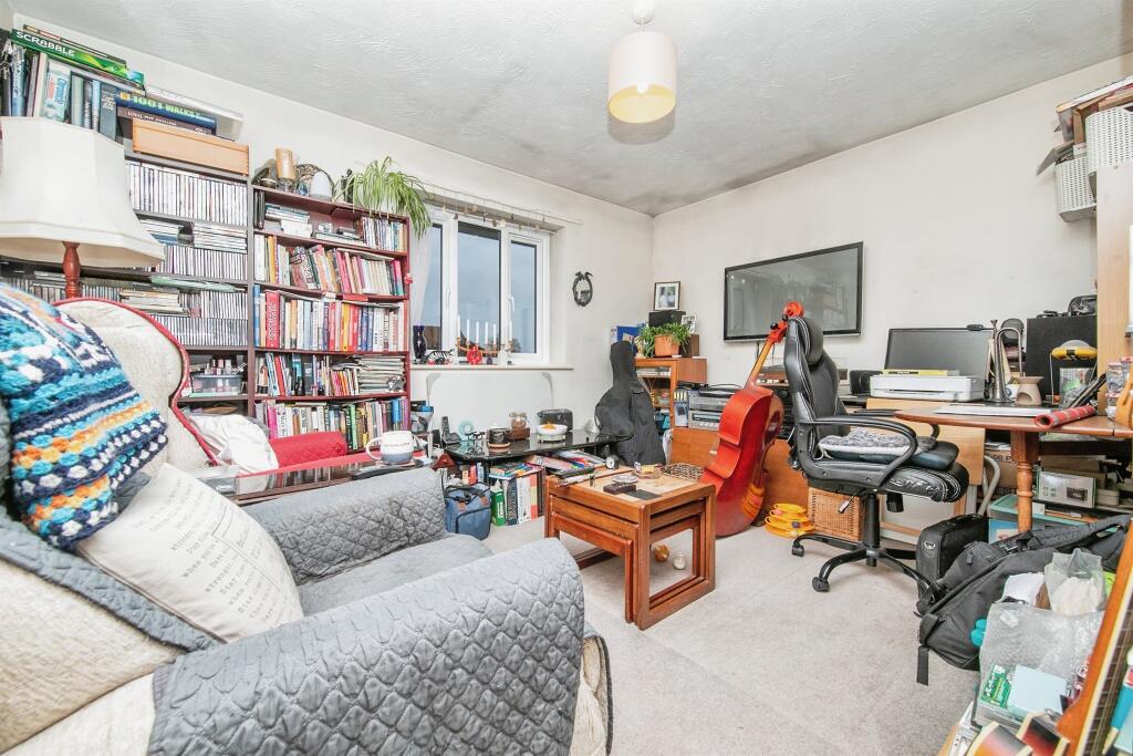 Additional image 5 of Nicholsons Grove, Colchester