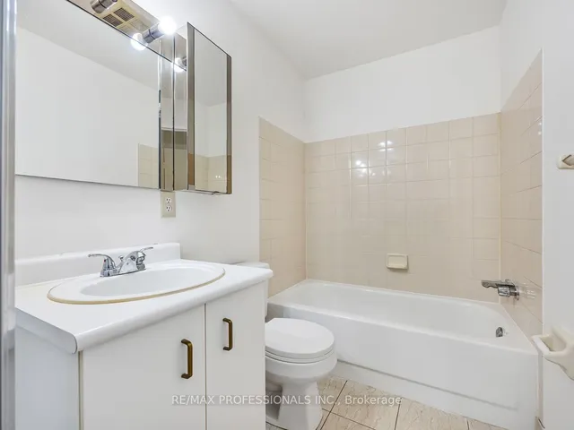 Additional image 14 of 41 Markbrooke Lane Unit PH10