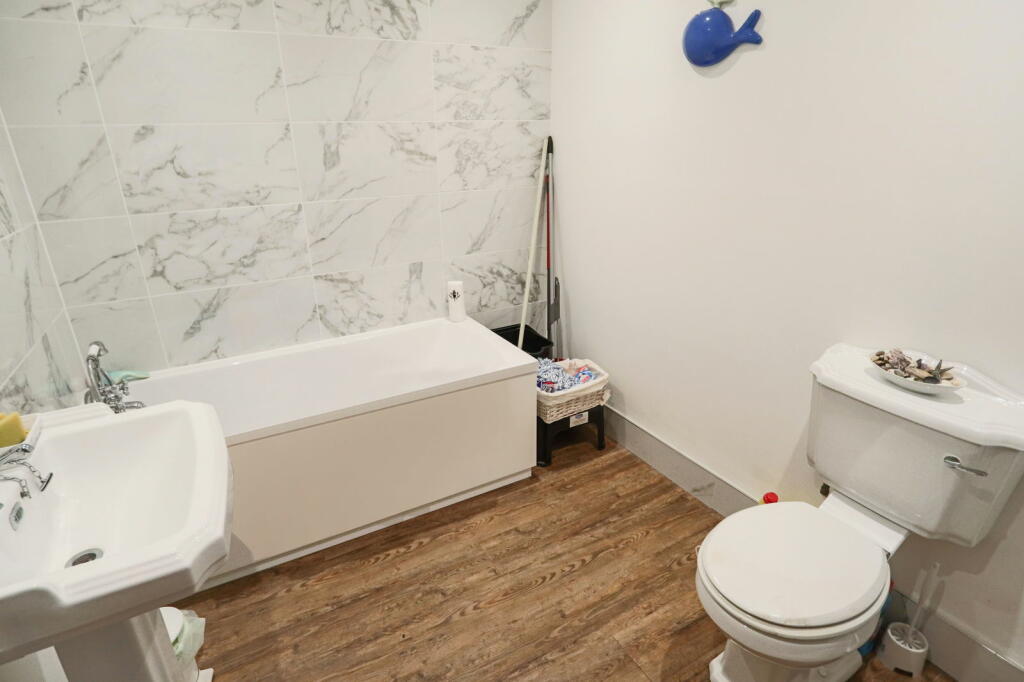 Additional image 7 of Coulsdon Road,Coulsdon,CR5 2LF