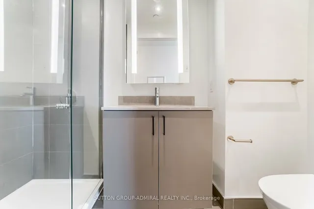 Additional image 15 of 135 East Liberty St Unit 1003