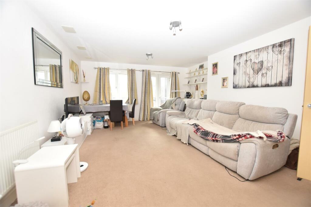 Additional image 8 of Tylers Ride, South Woodham Ferrers