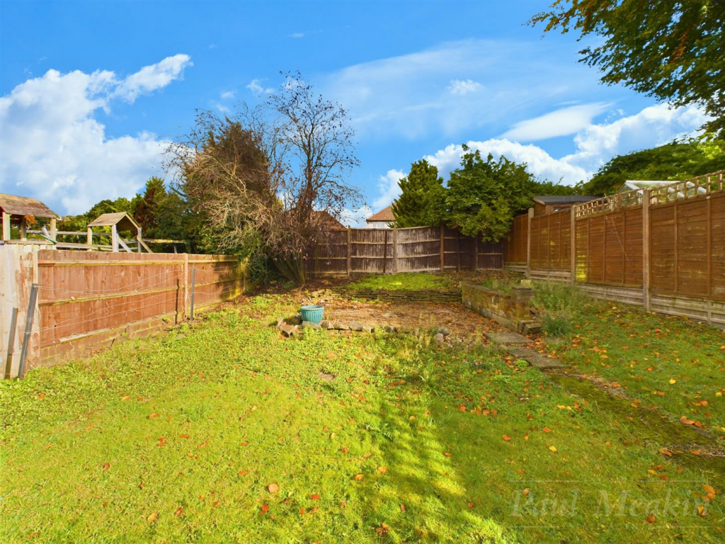 Additional image 15 of Portnalls Rise, Coulsdon