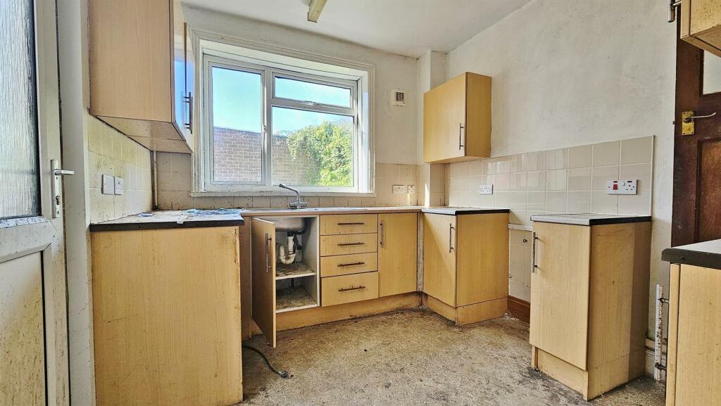 Additional image 2 of Standley Road, Walton On The Naze