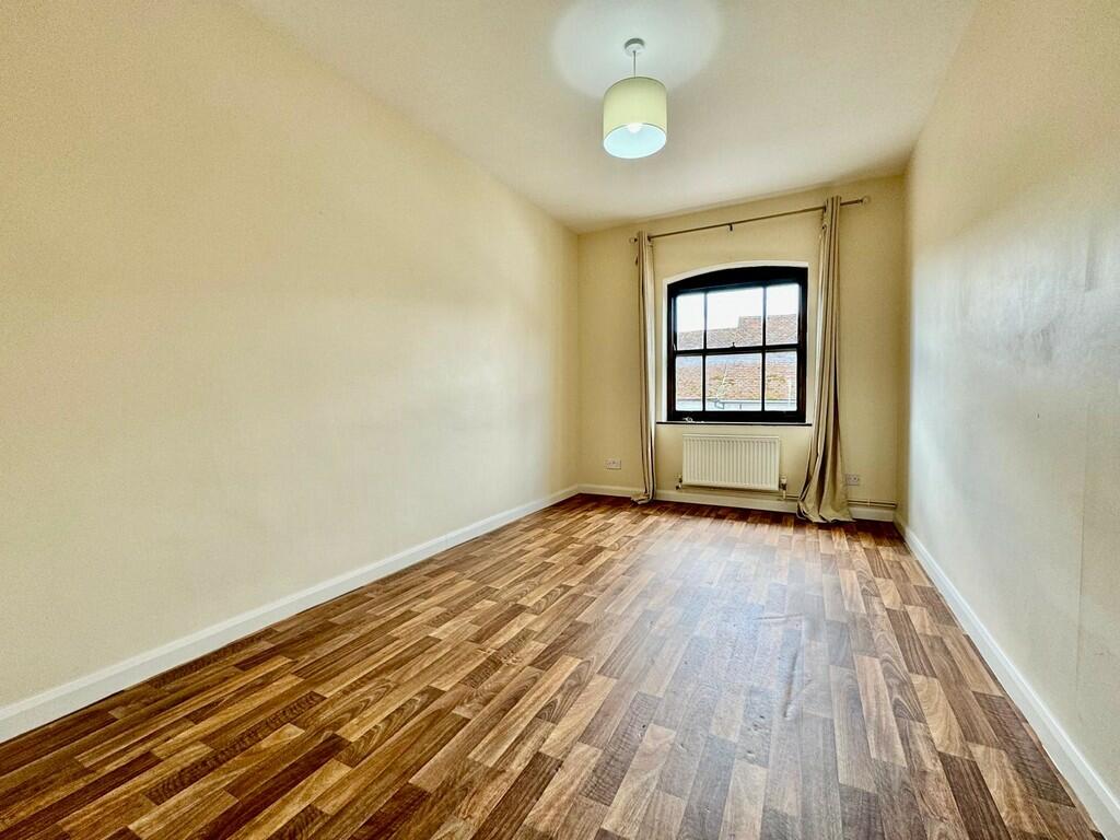 Additional image 8 of High Street, Burnham-on-Crouch