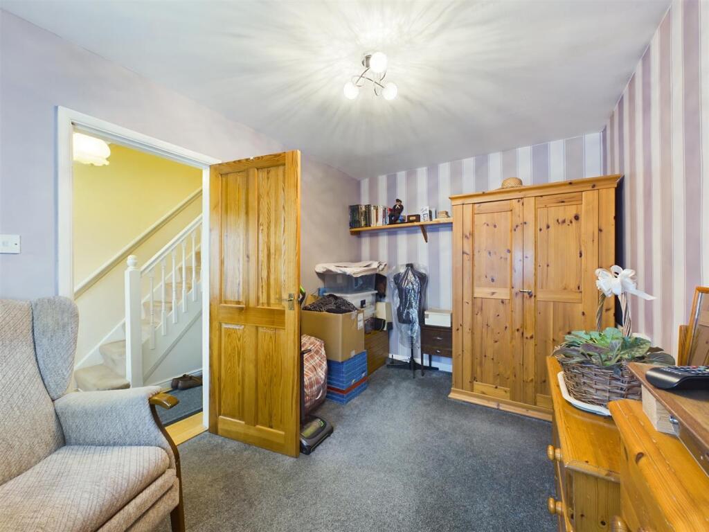 Additional image 5 of Homefield Road, Coulsdon