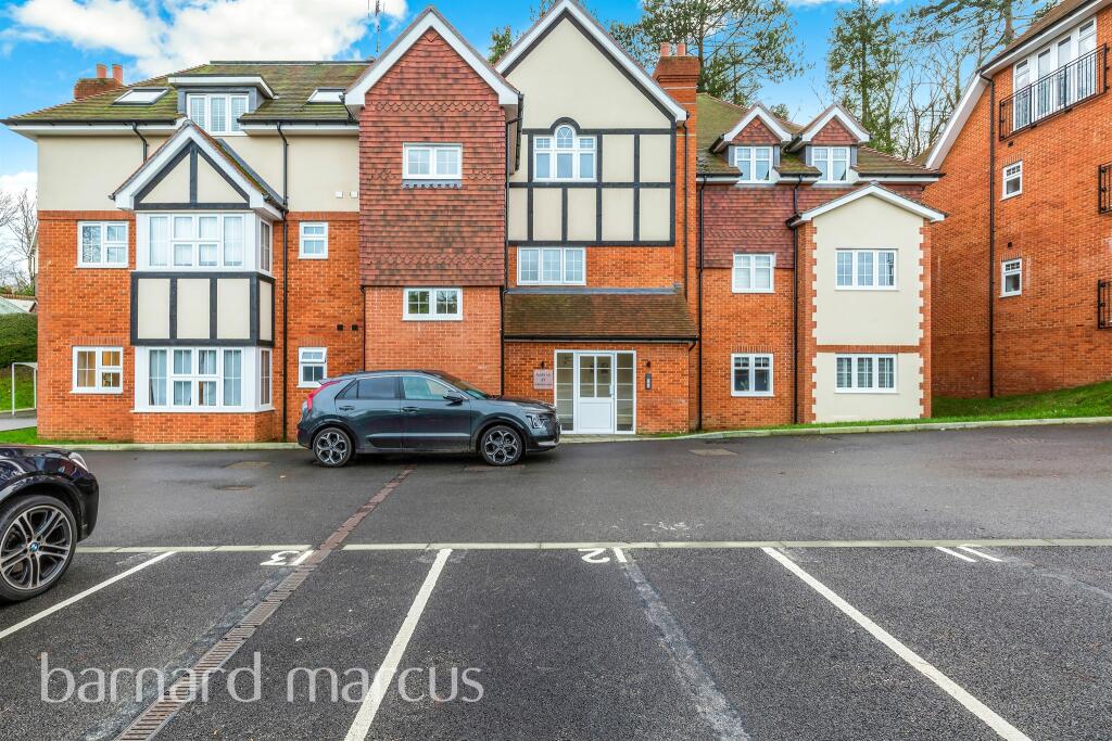 Additional image 8 of Tupwood Lane, Caterham