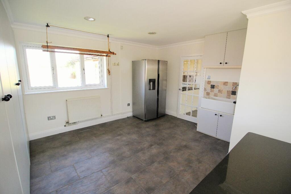 Additional image 7 of Apex Lodge, Great Tey Road, Little Tey, Colchester