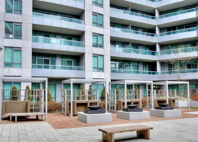 Additional image 33 of 19 Grand Trunk Cres Unit 707