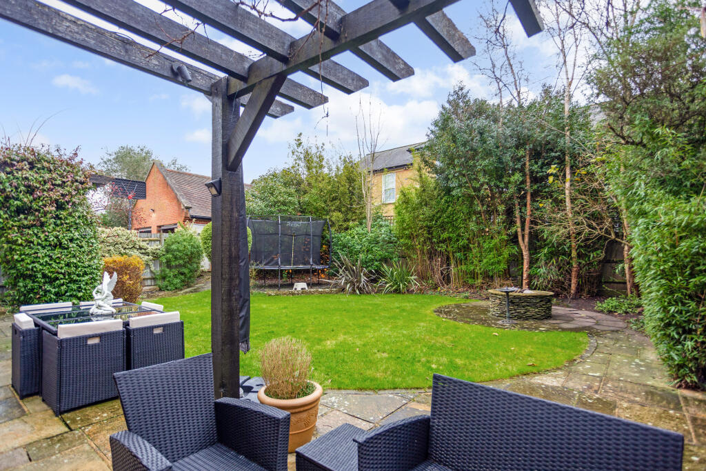 Additional image 8 of Adair Gardens, Caterham, CR3