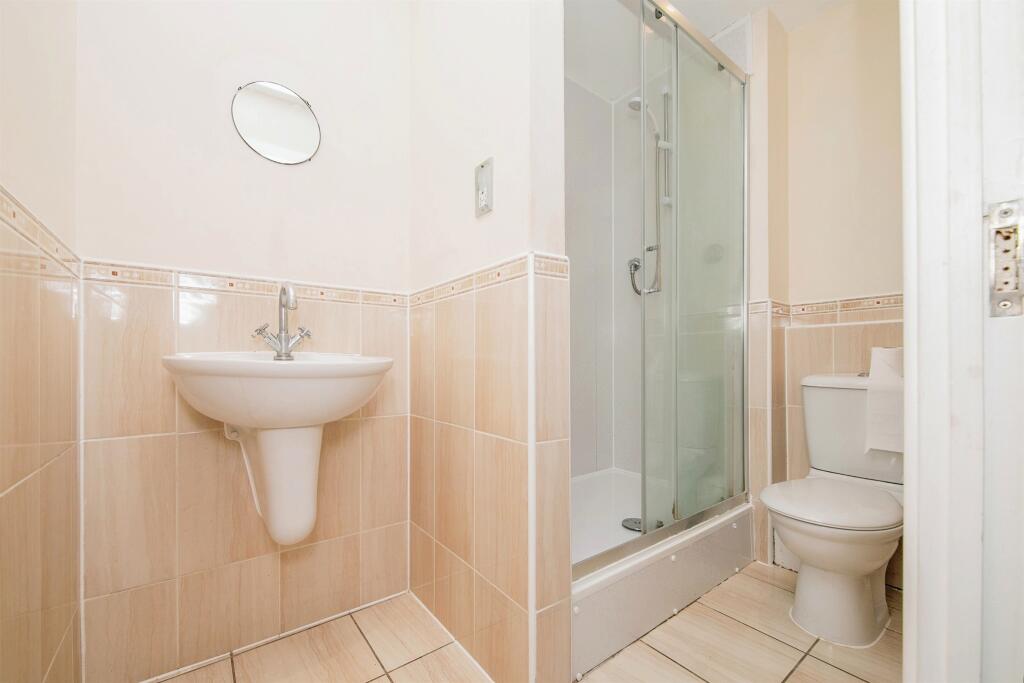 Additional image 4 of Quayside Drive, Colchester