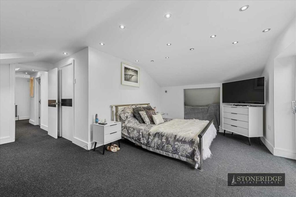 Additional image 17 of Elm Grove, Kirby Cross, Kirby Cross