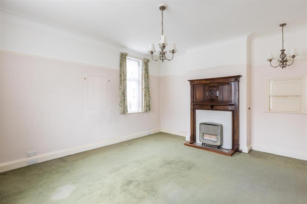 Additional image 12 of Shirley Hills Road, Croydon