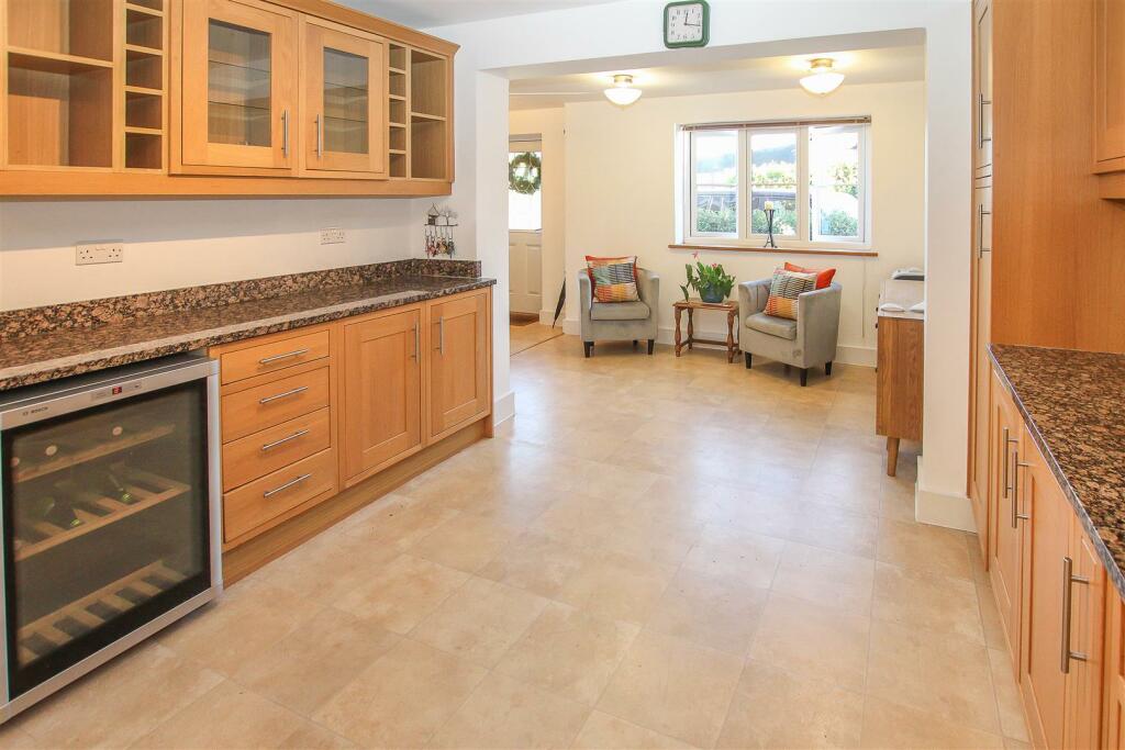 Additional image 7 of Great Fox Meadow, Kelvedon Hatch