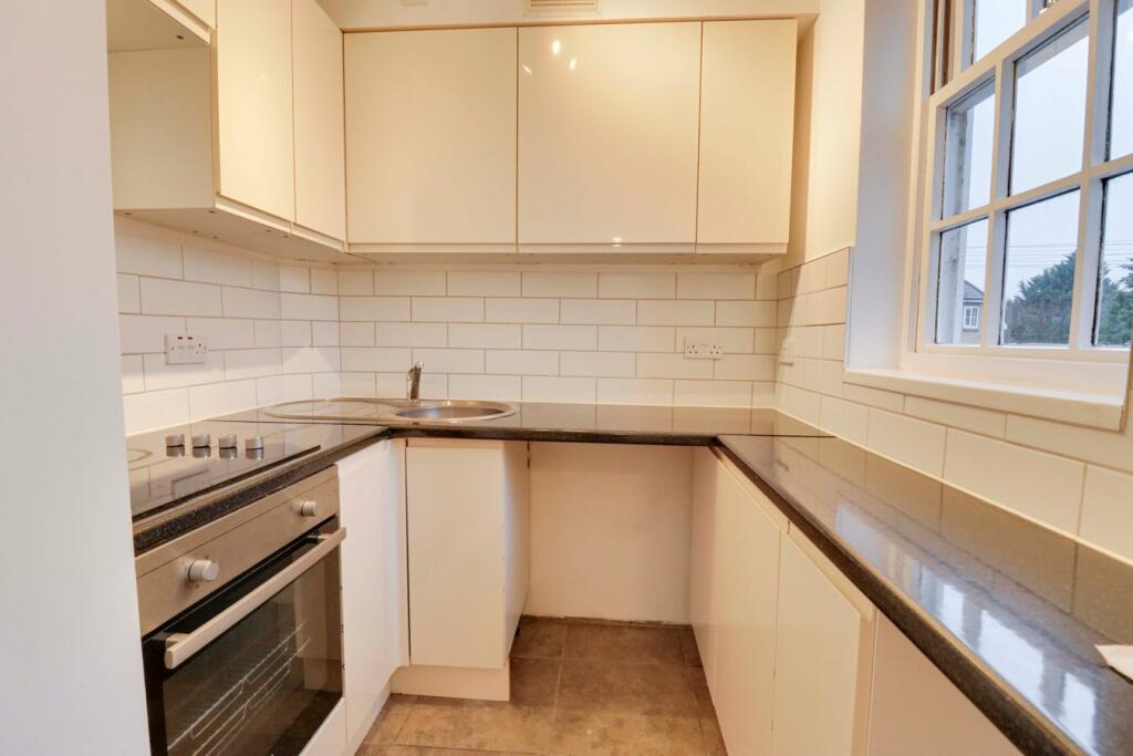 Additional image 4 of Hertfordshire, Sawbridgeworth, CM21