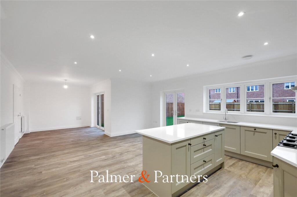 Additional image 11 of River Reach, Mistley, Manningtree, Essex, CO11