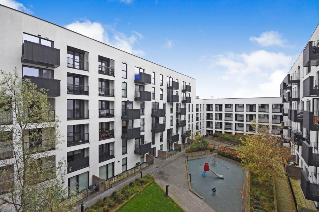 Additional image 12 of Burgess Springs, Chelmsford