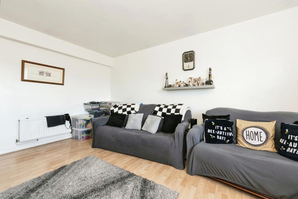 Additional image 8 of London Road, Mitcham, CR4