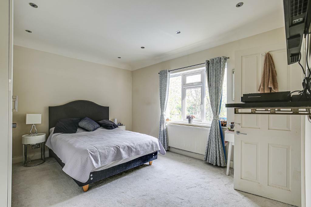 Additional image 13 of Arkwright Road, Sanderstead, CR2 0LL