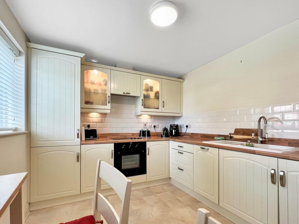 Additional image 5 of Dame Mary Walk, Halstead, CO9