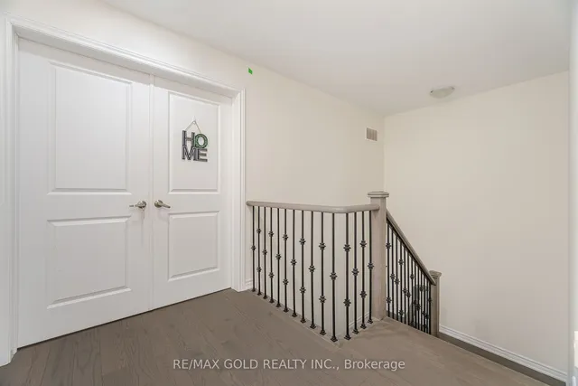 Additional image 16 of 2 Jenwood Cres