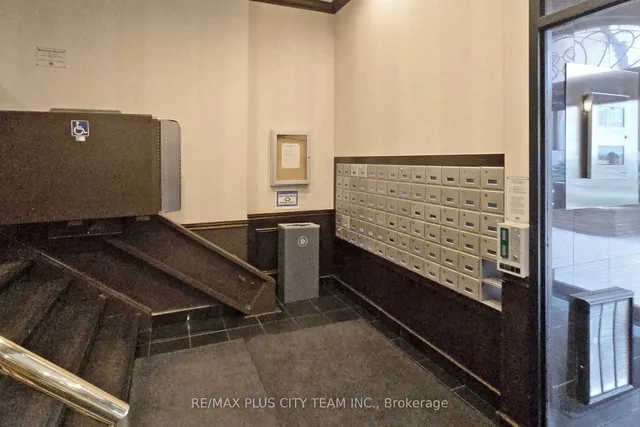 Additional image 4 of 88 Charles St Unit 708