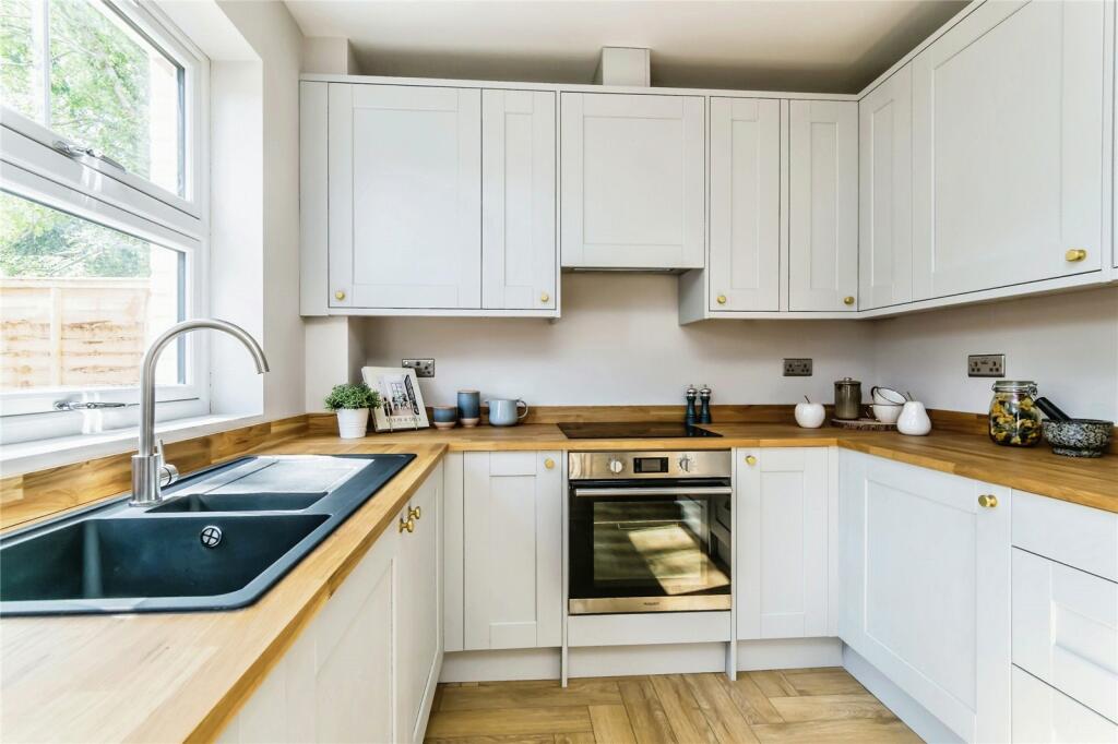 Additional image 8 of Greenway Drive, Shirley, Croydon, CR0