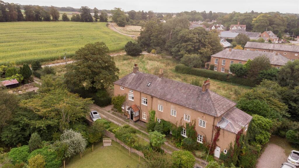 Additional image 14 of Orchard Lane, Puddington, Neston