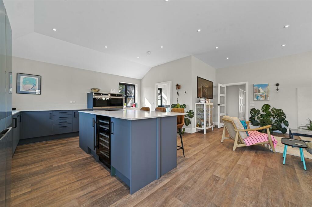 Additional image 8 of Hadleigh Road, East Bergholt