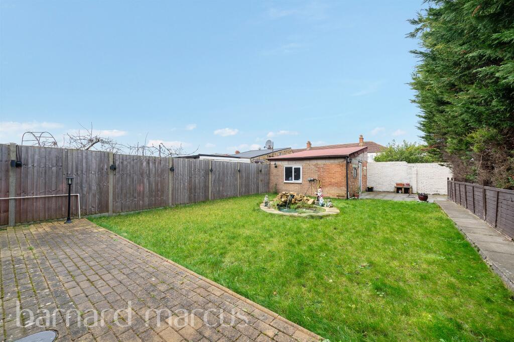 Additional image 14 of Sunnymead Avenue, Mitcham