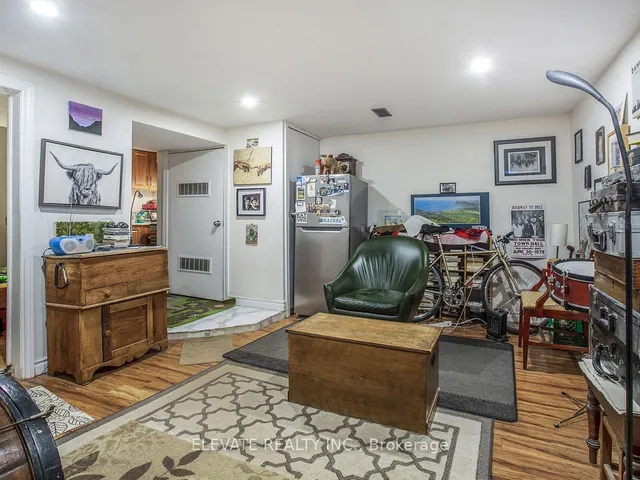 Additional image 40 of 440 Victoria Park Ave