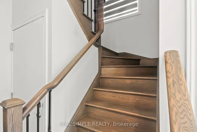 Additional image 16 of 8 Wainwright Dr