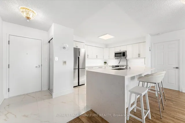 Additional image 3 of 23 Lorraine Dr Unit 1805