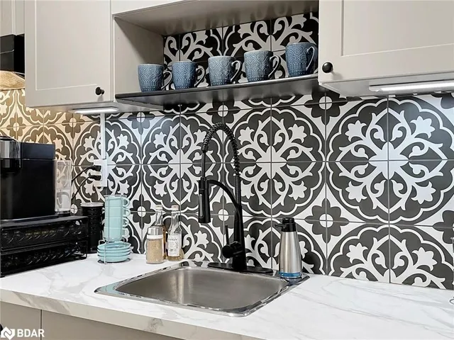 Additional image 29 of 16 Edinborough Crt