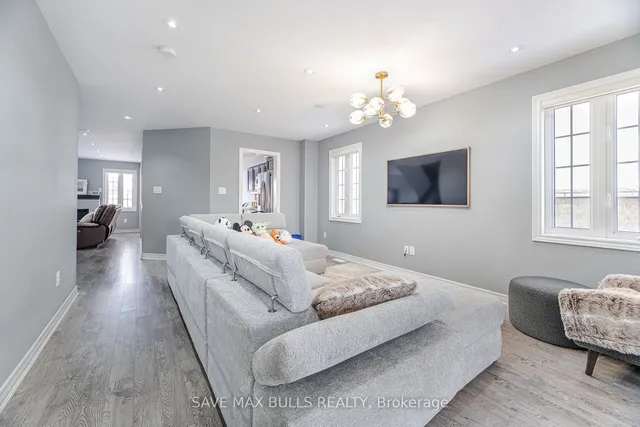 Additional image 7 of 26 Beachville Circ