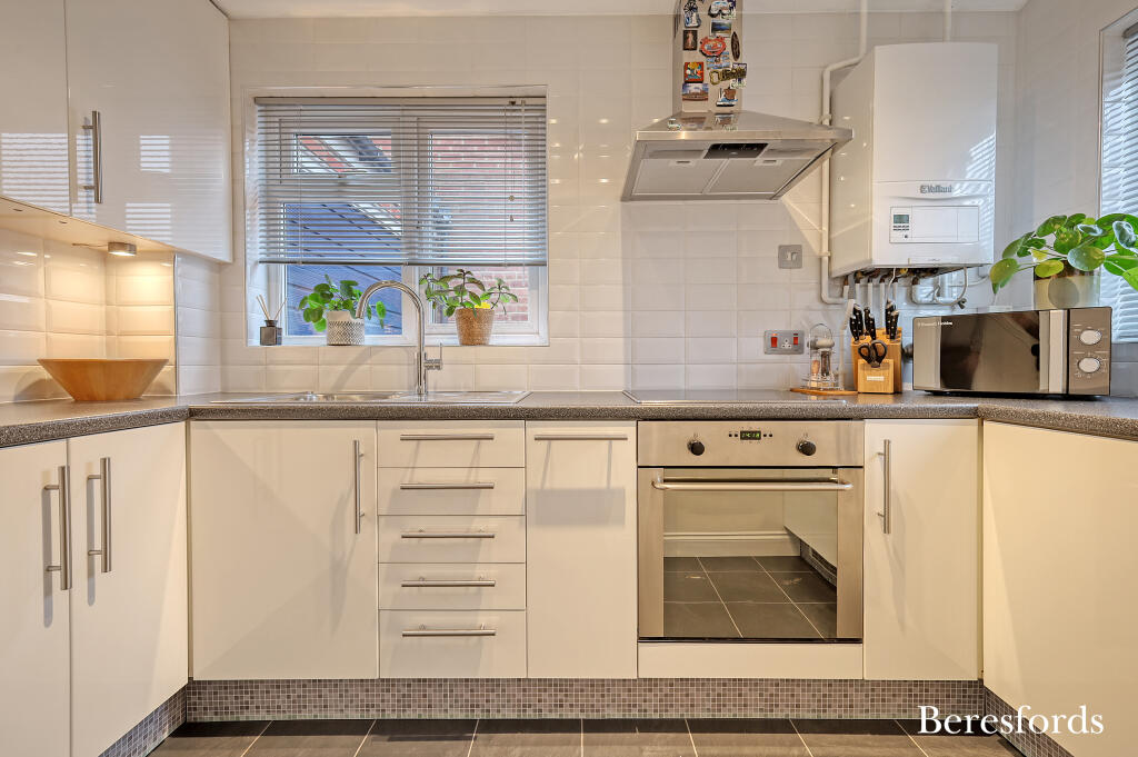 Additional image 7 of Berkeley Drive, Billericay, CM12