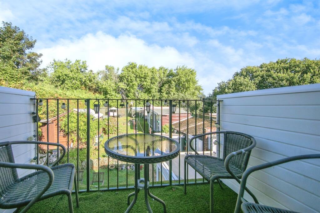 Additional image 18 of Harwich Road, Colchester