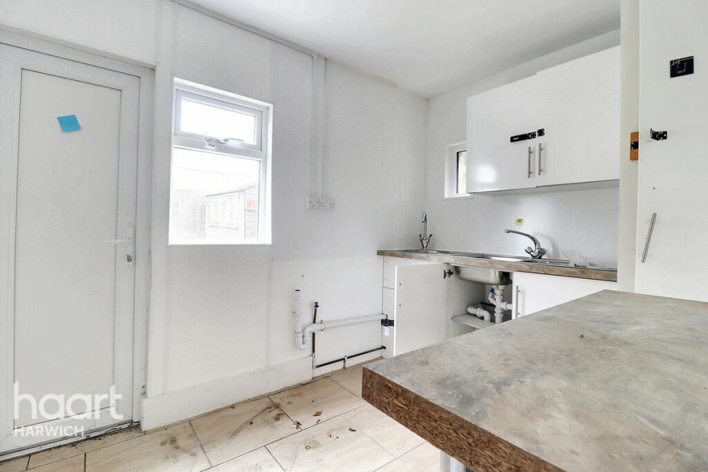 Additional image 4 of Beach Road, Harwich