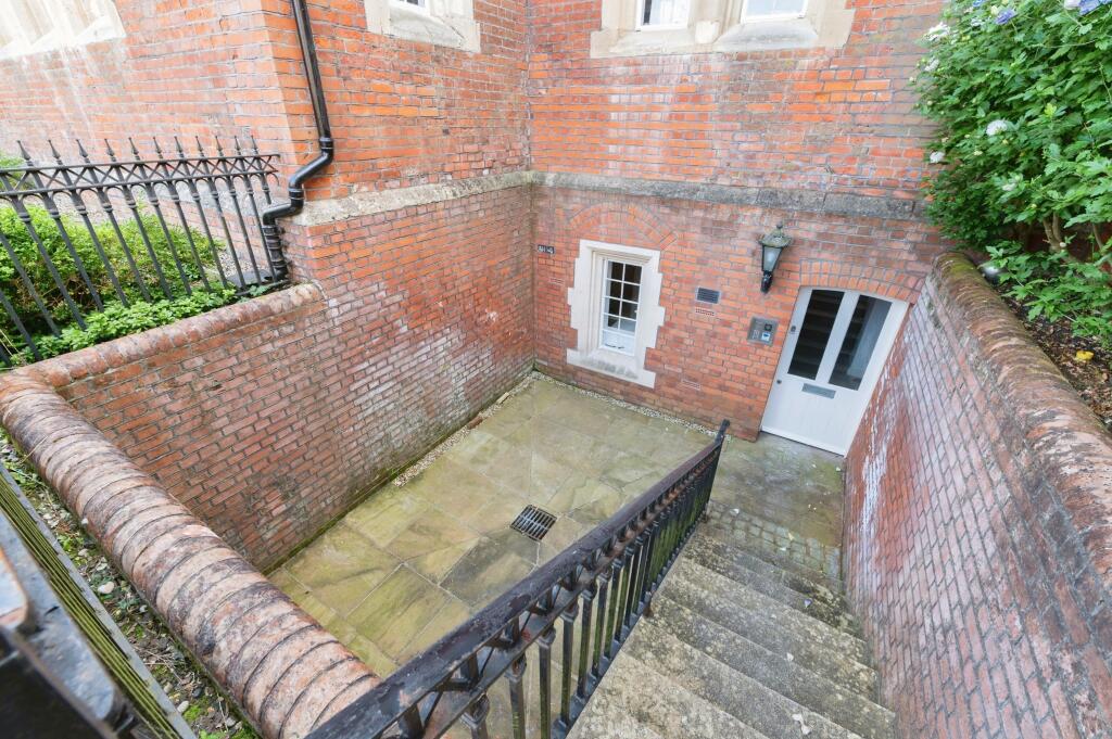 Additional image 2 of The Galleries, Warley, Brentwood, Essex, CM14