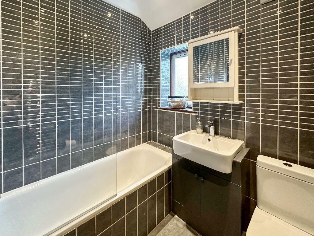 Additional image 9 of Queenhill, South Croydon, CR2 8DW