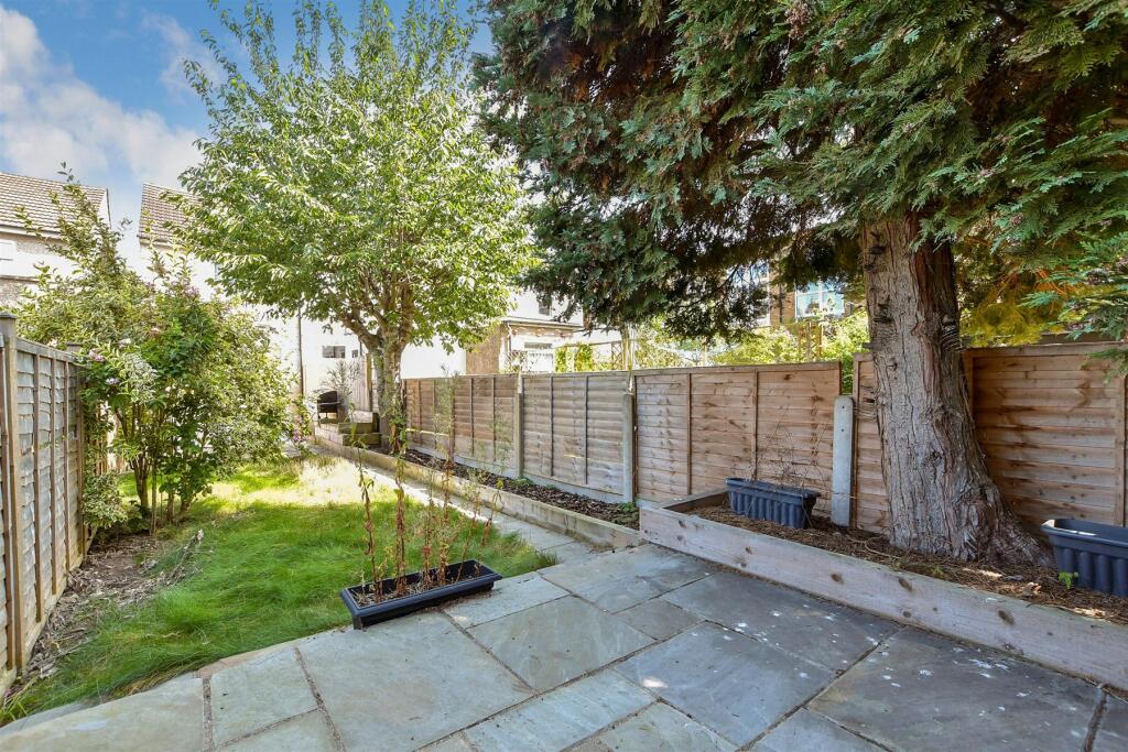 Additional image 11 of Bynes Road, South Croydon, Surrey