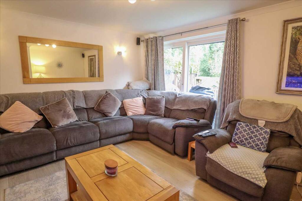 Additional image 2 of Southlands Close