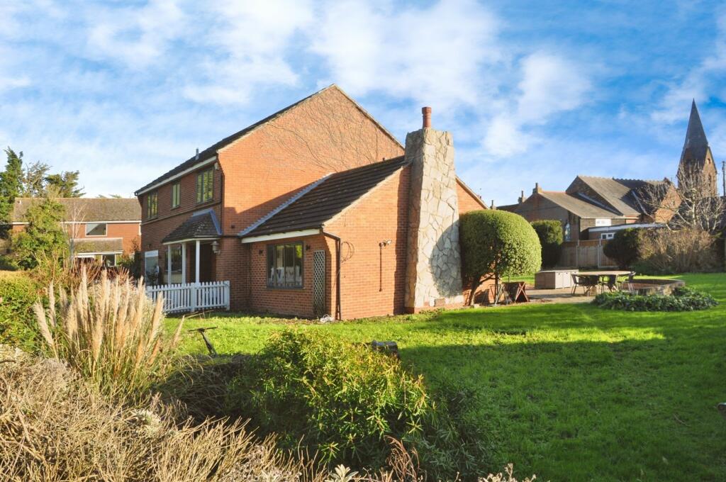 Additional image 28 of Meadow Bank, Hatfield Peverel, Chelmsford, CM3