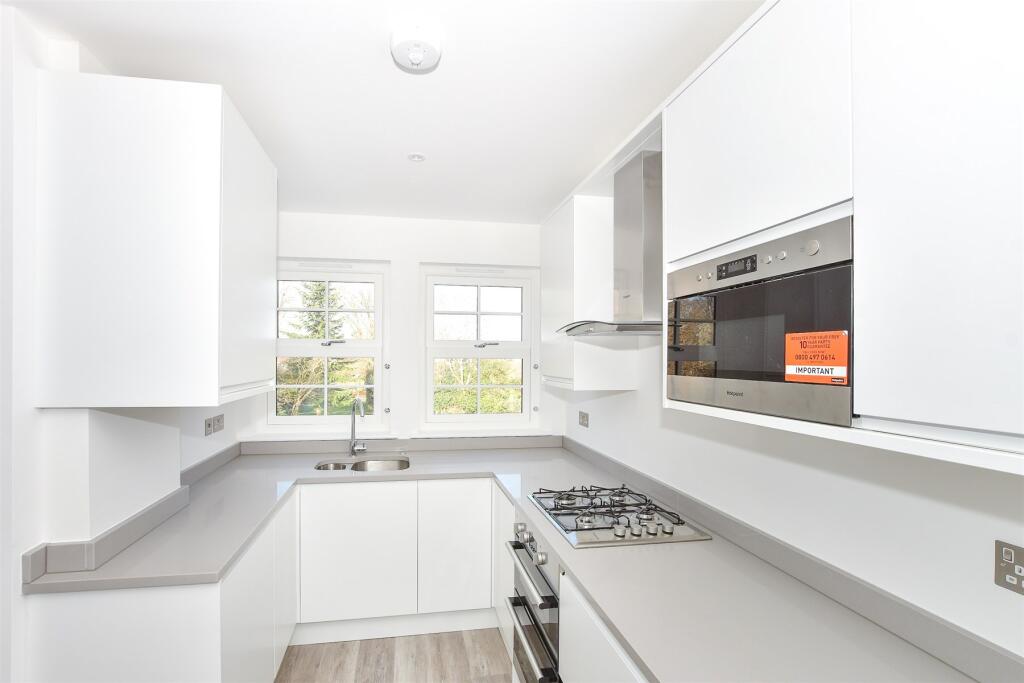 Additional image 5 of Queens Park Road, Caterham, Surrey