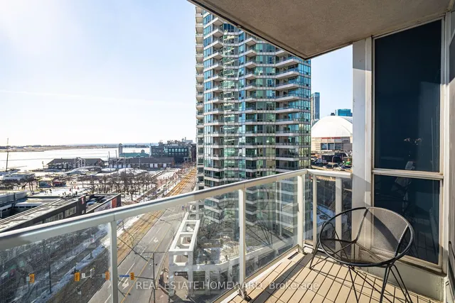 Additional image 32 of 218 Queens Quay Unit 909